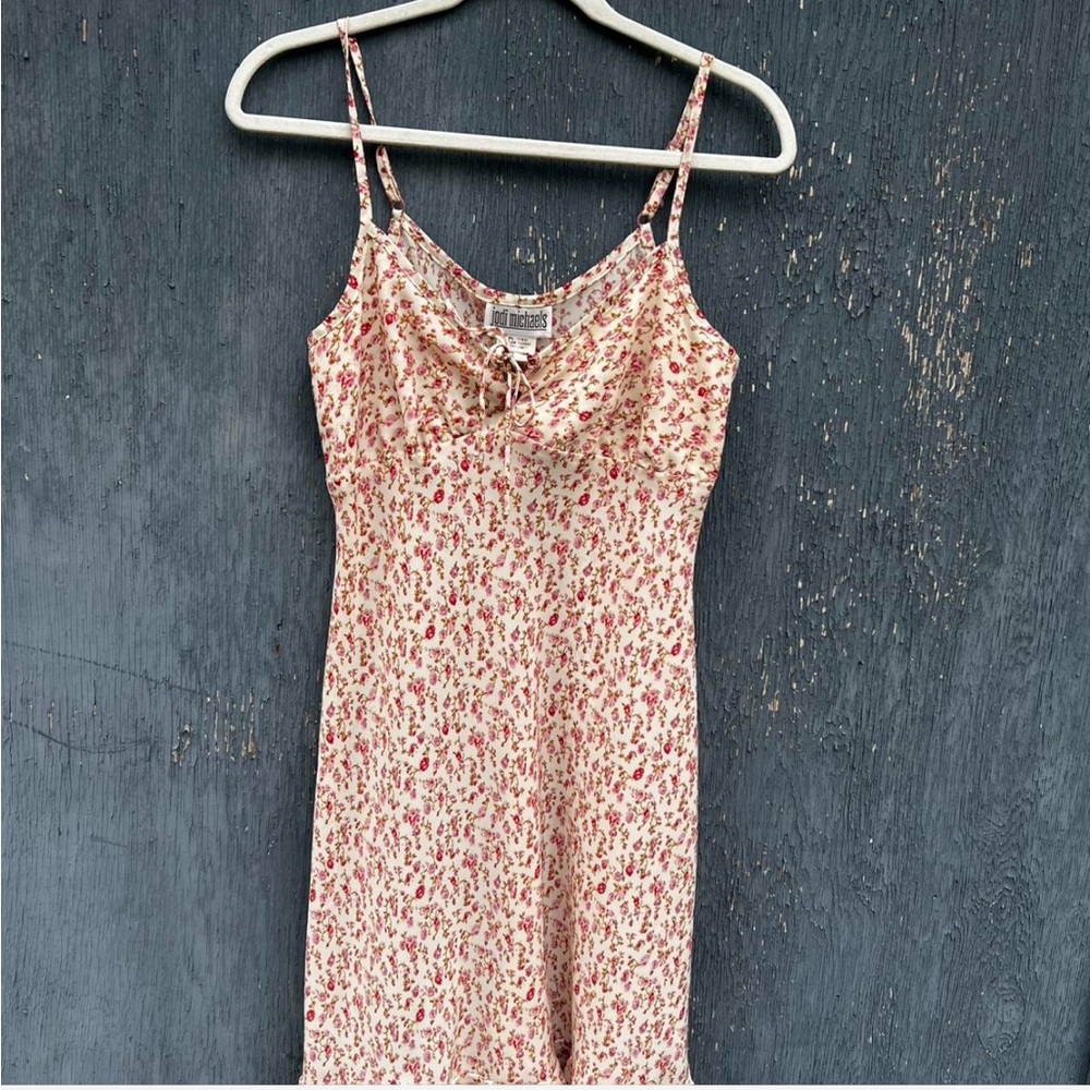 Jodie Michaels Pink and White Floral Dress